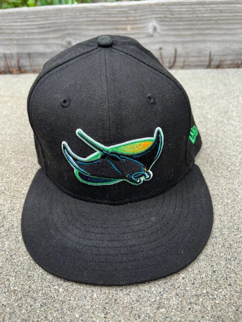 Vintage NEW ERA Tampa Bay Rays Fitted Hat 7 3/4 Men's Black 100% Wool Black Cap​